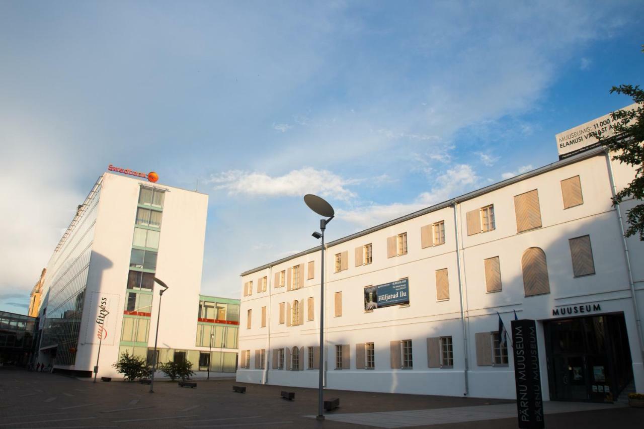 City Center Apartment Aida Pärnu Buitenkant foto