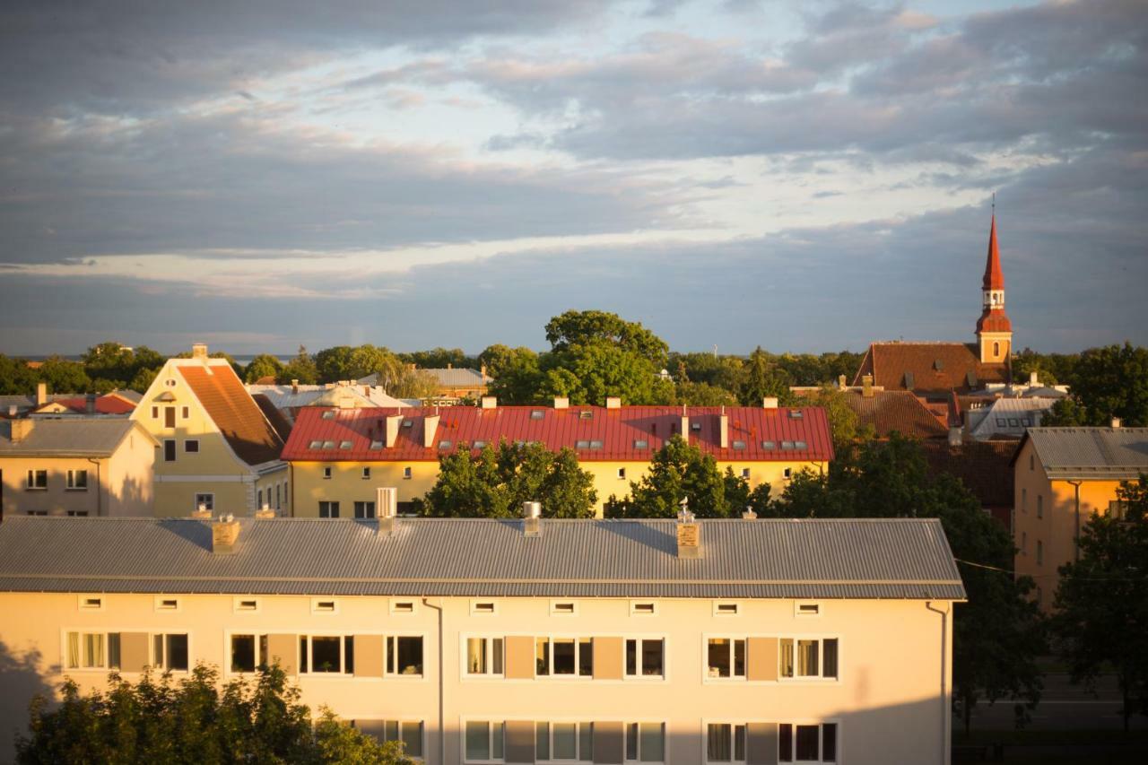 City Center Apartment Aida Pärnu Buitenkant foto